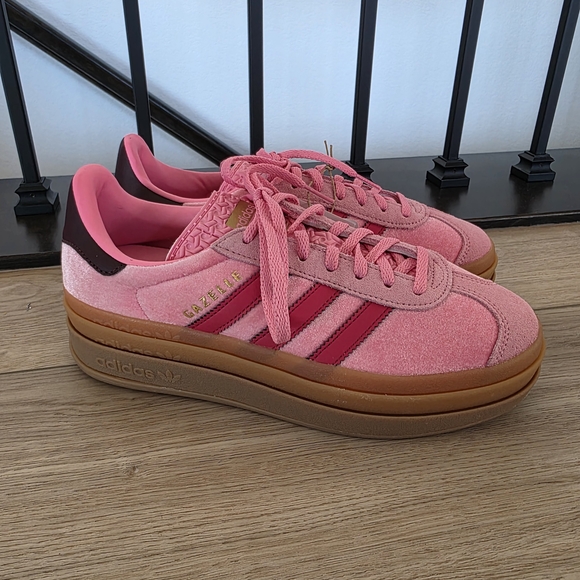 NWT Adidas Gazelle Bold J Women's Pink Sneakers 6 But Fits Like 6.5-7 - Picture 3 of 10